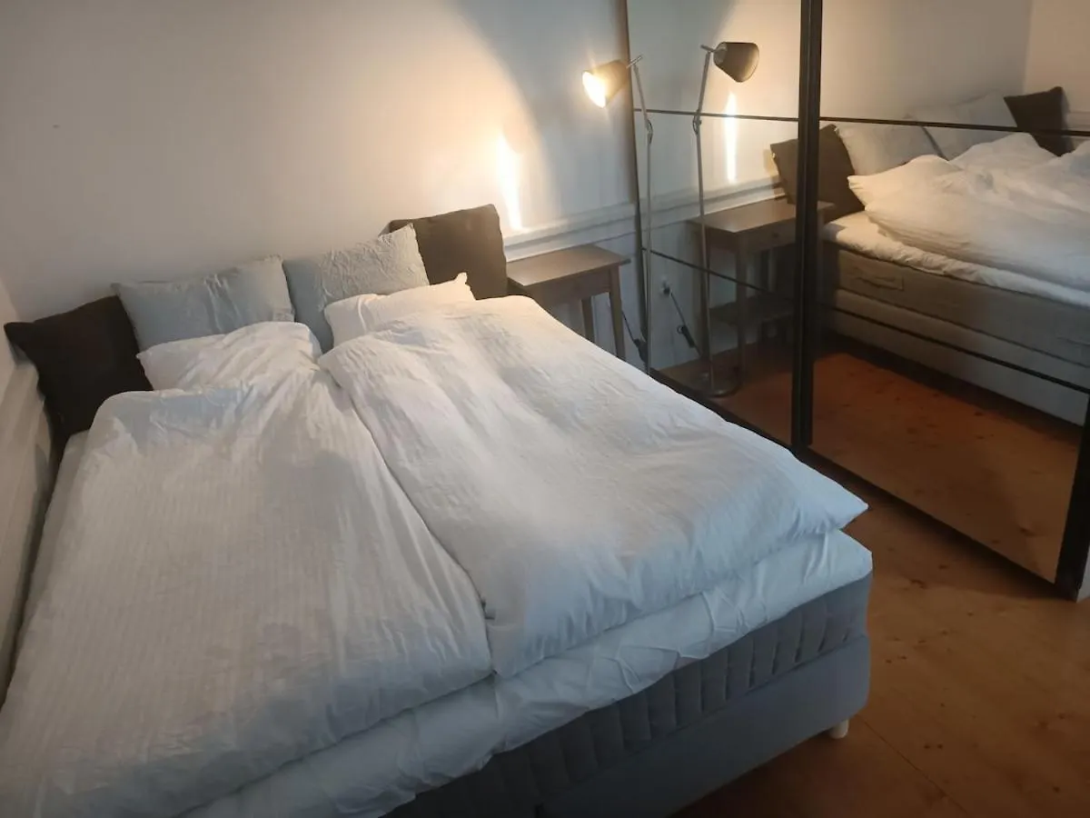 3 Bedroom Apartment In The Old Town With Bathtub! Stockholm